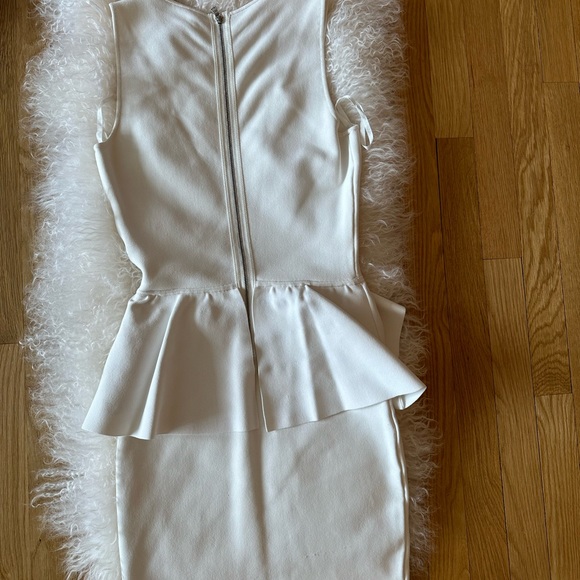 BCBG WHITE!!!!! Bandage Dress with Peplum, like Herve Leger - Picture 3 of 4